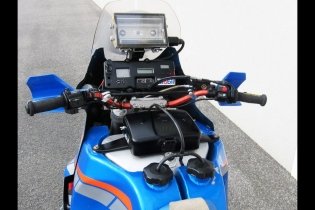 Moto - News: Yamaha YZE OWD8 del 1993 di Stephane Peterhansel in vendita