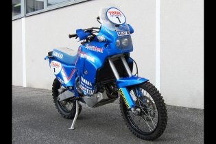 Moto - News: Yamaha YZE OWD8 del 1993 di Stephane Peterhansel in vendita