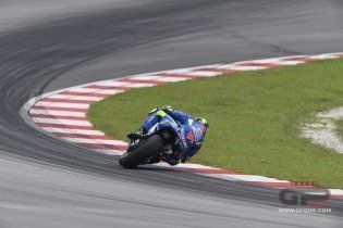 MotoGP: Sepang, curva 3: chi è più di traverso?