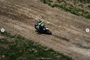 : Rossi e Dovizioso insieme sulla pista di cross di Cavallara 