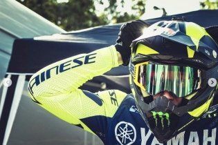 : Rossi e Dovizioso insieme sulla pista di cross di Cavallara 