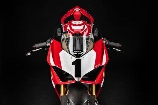 Moto - News: Carl Fogarty svela la Ducati Panigale V4 25° Anniversario 916
