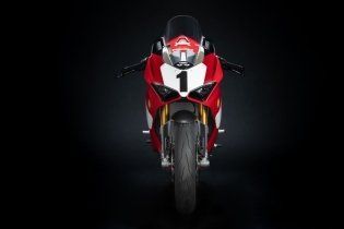 Moto - News: Carl Fogarty svela la Ducati Panigale V4 25° Anniversario 916