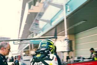 MotoGP: Valentino Rossi alla 12 Ore di Abu Dhabi: l'avventura con la Ferrari