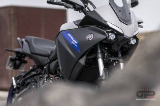 Moto - Test: Nuova Yamaha Tracer 700 2020, non solo “sguardo R1” ed Euro 5