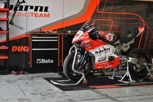 SBK: Krummenacher-Ducati V4: primo contatto a Misano