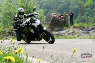 Moto - Test: Prova Kawasaki Z900 2020: arriva il controllo di trazione      