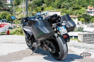 Moto - Test: Prova Kawasaki Ninja 1000SX 2020: sport touring dalla Z alla Ninja