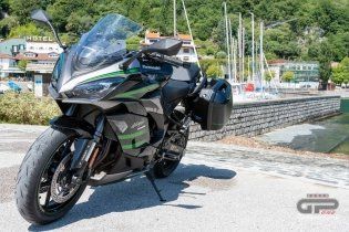 Moto - Test: Prova Kawasaki Ninja 1000SX 2020: sport touring dalla Z alla Ninja