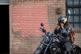 Moto - News: Honda: la Rebel con il motore dell'Africa Twin, Rebel 1100 2021, foto e dati
