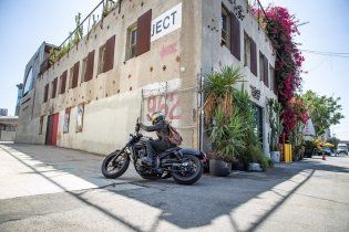 Moto - News: Honda: la Rebel con il motore dell'Africa Twin, Rebel 1100 2021, foto e dati