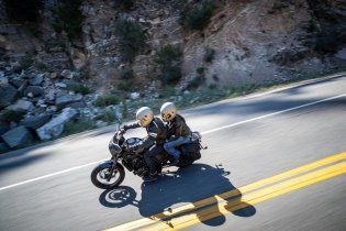 Moto - News: Honda: la Rebel con il motore dell'Africa Twin, Rebel 1100 2021, foto e dati