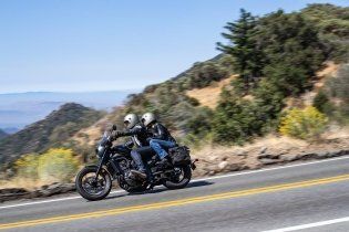 Moto - News: Honda: la Rebel con il motore dell'Africa Twin, Rebel 1100 2021, foto e dati