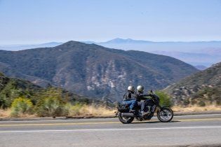 Moto - News: Honda: la Rebel con il motore dell'Africa Twin, Rebel 1100 2021, foto e dati