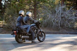 Moto - News: Honda: la Rebel con il motore dell'Africa Twin, Rebel 1100 2021, foto e dati