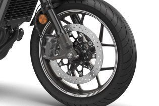 Moto - News: Honda: la Rebel con il motore dell'Africa Twin, Rebel 1100 2021, foto e dati