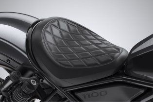 Moto - News: Honda: la Rebel con il motore dell'Africa Twin, Rebel 1100 2021, foto e dati