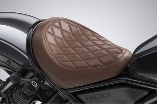 Moto - News: Honda: la Rebel con il motore dell'Africa Twin, Rebel 1100 2021, foto e dati