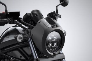 Moto - News: Honda: la Rebel con il motore dell'Africa Twin, Rebel 1100 2021, foto e dati