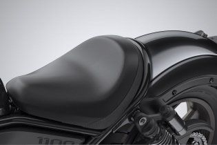 Moto - News: Honda: la Rebel con il motore dell'Africa Twin, Rebel 1100 2021, foto e dati