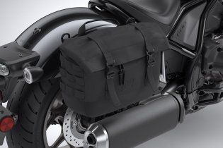 Moto - News: Honda: la Rebel con il motore dell'Africa Twin, Rebel 1100 2021, foto e dati
