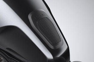 Moto - News: Honda: la Rebel con il motore dell'Africa Twin, Rebel 1100 2021, foto e dati