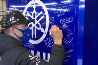 MotoGP: Il team Yamaha saluta Rossi a Portimao, la  dedica di Vinales è speciale