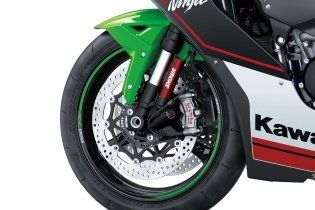 Moto - News: Svelate le Kawasaki ZX-10R e ZX-10RR my2021: due Ninja per graffiare in pista