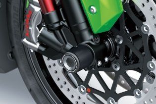 Moto - News: Svelate le Kawasaki ZX-10R e ZX-10RR my2021: due Ninja per graffiare in pista