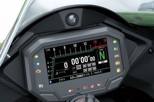 Moto - News: Svelate le Kawasaki ZX-10R e ZX-10RR my2021: due Ninja per graffiare in pista