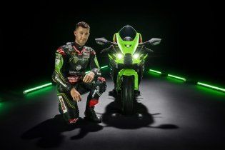Moto - News: Svelate le Kawasaki ZX-10R e ZX-10RR my2021: due Ninja per graffiare in pista