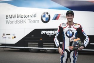 SBK: Michael van der Mark finalmente in pista con la nuova BMW M 1000 RR