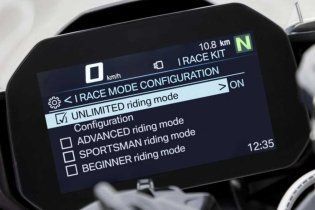 Moto - Gallery: Pesce d'Aprile e Moto: gli scherzi più riusciti e quelli del 2021