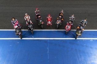 MotoGP: ALL THE PHOTOS - Jerez turns red with all Ducati riders on the Panigale V4s