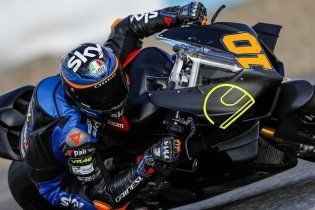 MotoGP: PHOTOS - Ducati's Magnificent Six in action at Jerez on the Panigale V4S