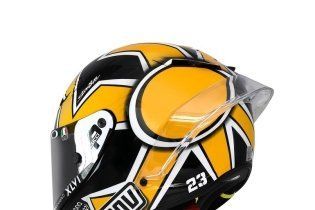 MotoGP: Valentino si fa in 9: i piloti dell’Academy a Valencia con i caschi di Rossi