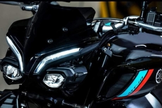 Moto - News: Yamaha MT-10 2022, ecco le prime immagini