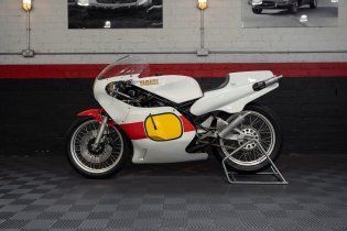Moto - News: Una rara Yamaha TZ 500 GP Kenny Roberts è finita all'asta