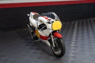 Moto - News: Una rara Yamaha TZ 500 GP Kenny Roberts è finita all'asta