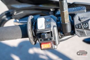 Moto - Test: GASGAS SM700, motardone ispanico all’ennesima potenza