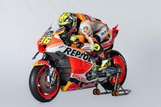 MotoGP: FOTO - Ecco le nuove Honda 2023 di Marc Marquez e Joan Mir