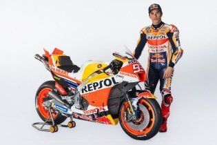 MotoGP: FOTO - Ecco le nuove Honda 2023 di Marc Marquez e Joan Mir