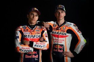 MotoGP: FOTO - Ecco le nuove Honda 2023 di Marc Marquez e Joan Mir