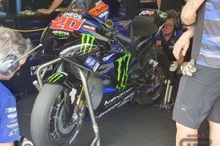 MotoGP: FOTO - La carena è fatta a scale: anche Yamaha ha il suo 'gradino'