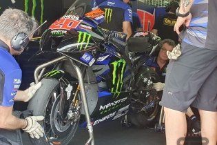 MotoGP: FOTO - La carena è fatta a scale: anche Yamaha ha il suo 'gradino'