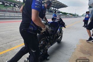 MotoGP: FOTO - La carena è fatta a scale: anche Yamaha ha il suo 'gradino'