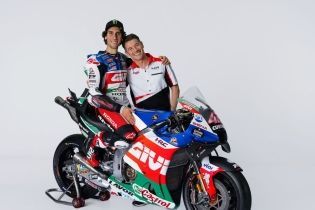 MotoGP: VIDEO E FOTO - Rins svela la sua Honda: "lavoro duro sognando il titolo"