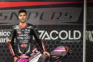 Moto3: Dal rosa al rosso: il team Snipers cambia colore e punta su Fenati e Bertelle