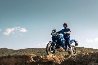 Moto - News: Yamaha Ténéré 700 World Rally 2023: l'Adventure totale!