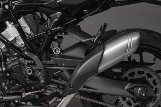 EICMA: Moto Morini Corsaro 750: design futuristico per la nuova steetfighter